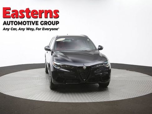 Used 2024 Alfa Romeo Stelvio Sprint image 52