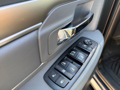 Used 2018 RAM 1500 Lone Star RWD image 18