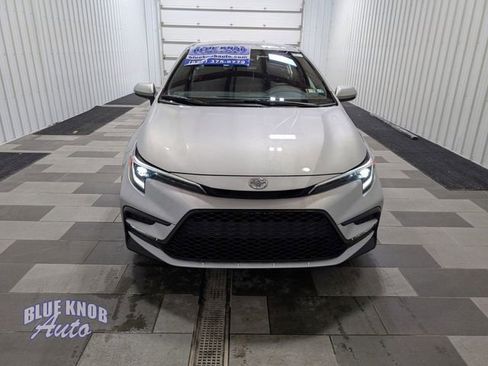 Used 2025 Toyota Corolla SE FWD image 6