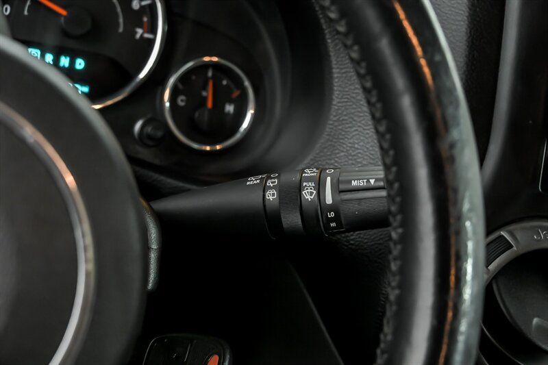 Used 2014 Jeep Wrangler Unlimited Sport w/ Quick Order Package 24S AWD/4WD image 23