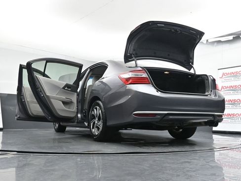 Used 2017 Honda Accord LX image 52