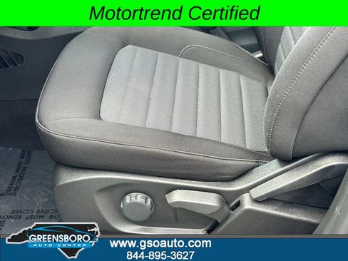 Used 2024 Ford Edge SE w/ Black Appearance Package AWD/4WD image 12