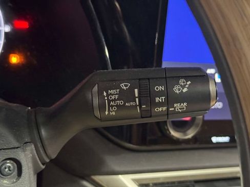Certified 2023 Lexus RX 350 Premium w/ Accessory Package AWD/4WD image 30