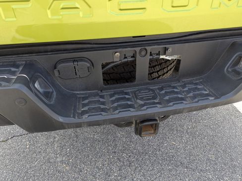 Used 2023 Toyota Tacoma TRD Off-Road w/ Technology Package image 26