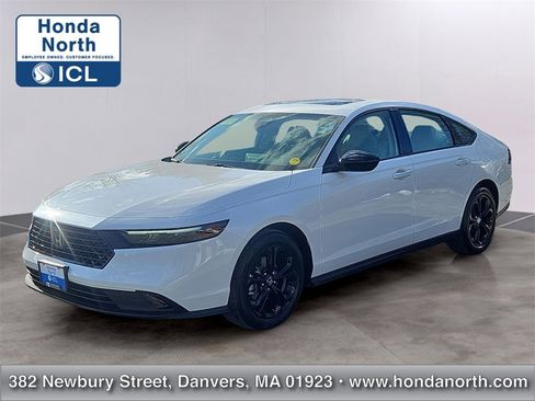 Used 2025 Honda Accord SE image 1