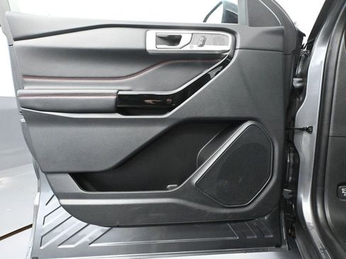 Used 2022 Ford Explorer ST-Line w/ Class IV Trailer Tow Package image 18