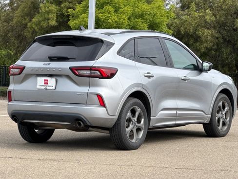 Used 2023 Ford Escape ST-Line AWD/4WD image 4