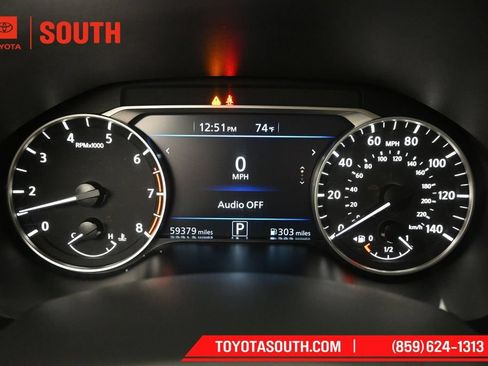 Used 2024 Nissan Altima 2.5 SV AWD/4WD image 12