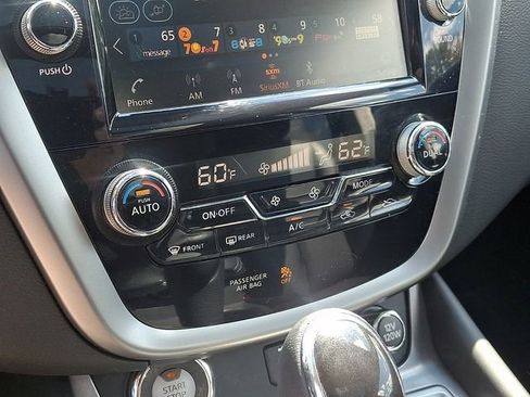 Used 2024 Nissan Murano SL FWD image 18