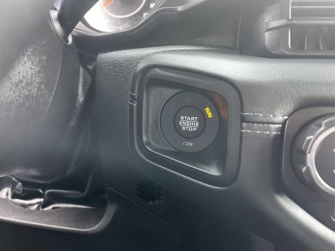 New 2026 Jeep Wrangler Unlimited Rubicon AWD/4WD image 31