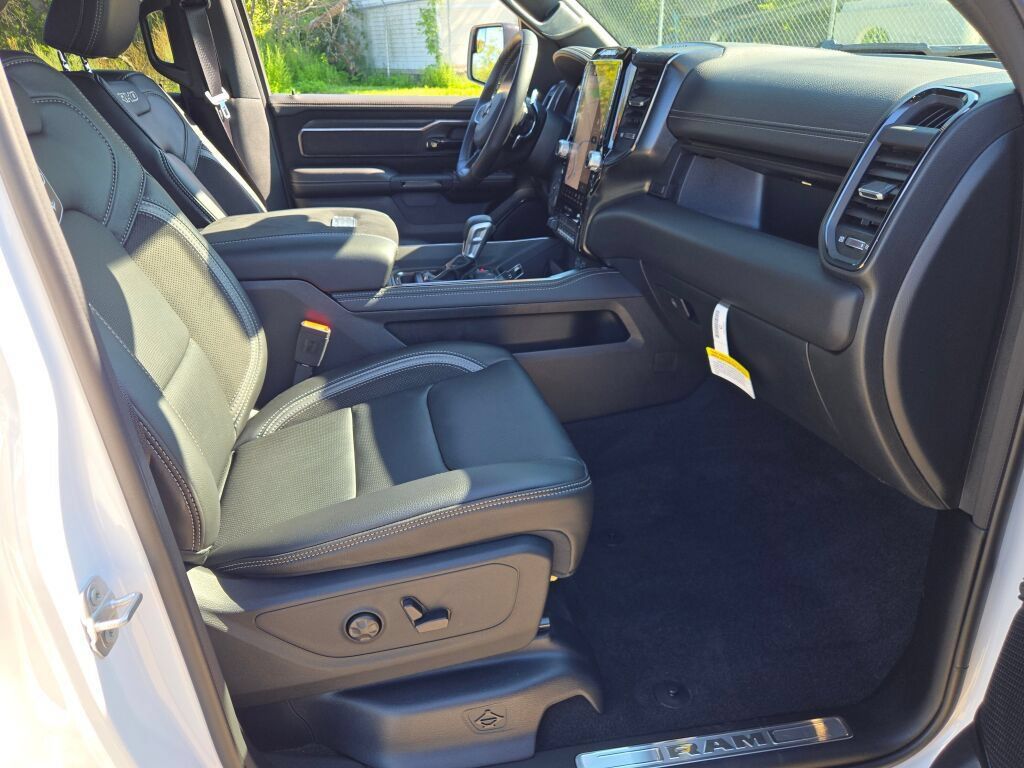 Used 2026 RAM 1500 RHO AWD/4WD image 11