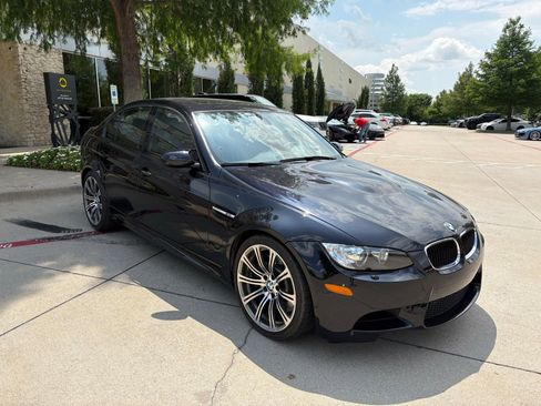 Used 2011 BMW M3 Sedan RWD image 3