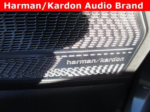 Used 2024 Hyundai Palisade Calligraphy image 17