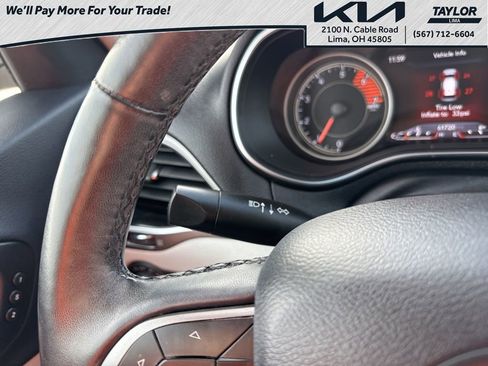 Used 2019 Jeep Cherokee Limited w/ Technology Group image 22