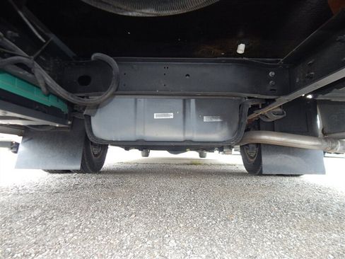 Used 2022 Ford E-350 and Econoline 350 Super Duty w/ A/C Prep Package RWD image 10