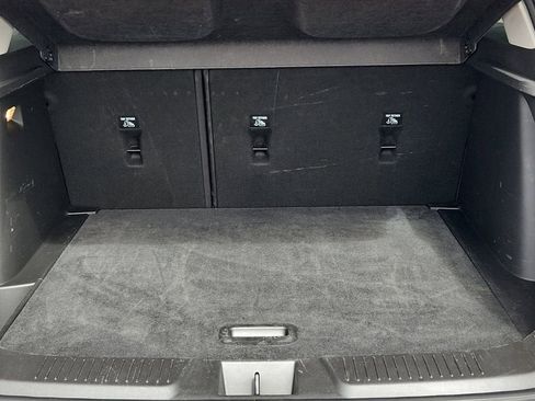 Used 2025 Chevrolet Trax LT w/ LT Convenience Package image 17