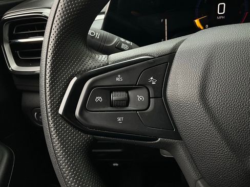 Used 2025 Chevrolet TrailBlazer LT image 31