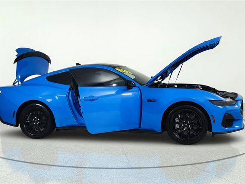 Used 2024 Ford Mustang GT Premium RWD image 8