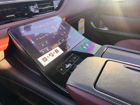 New 2026 INFINITI QX80 Autograph image 17