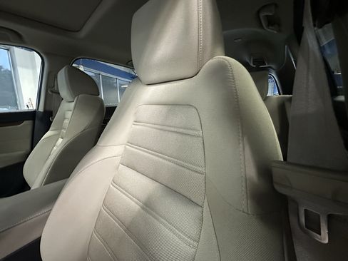 Used 2022 Honda CR-V EX image 10