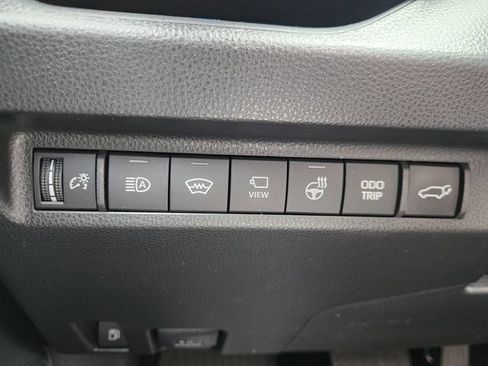 Used 2025 Toyota RAV4 XSE w/ Premium Package AWD/4WD image 21