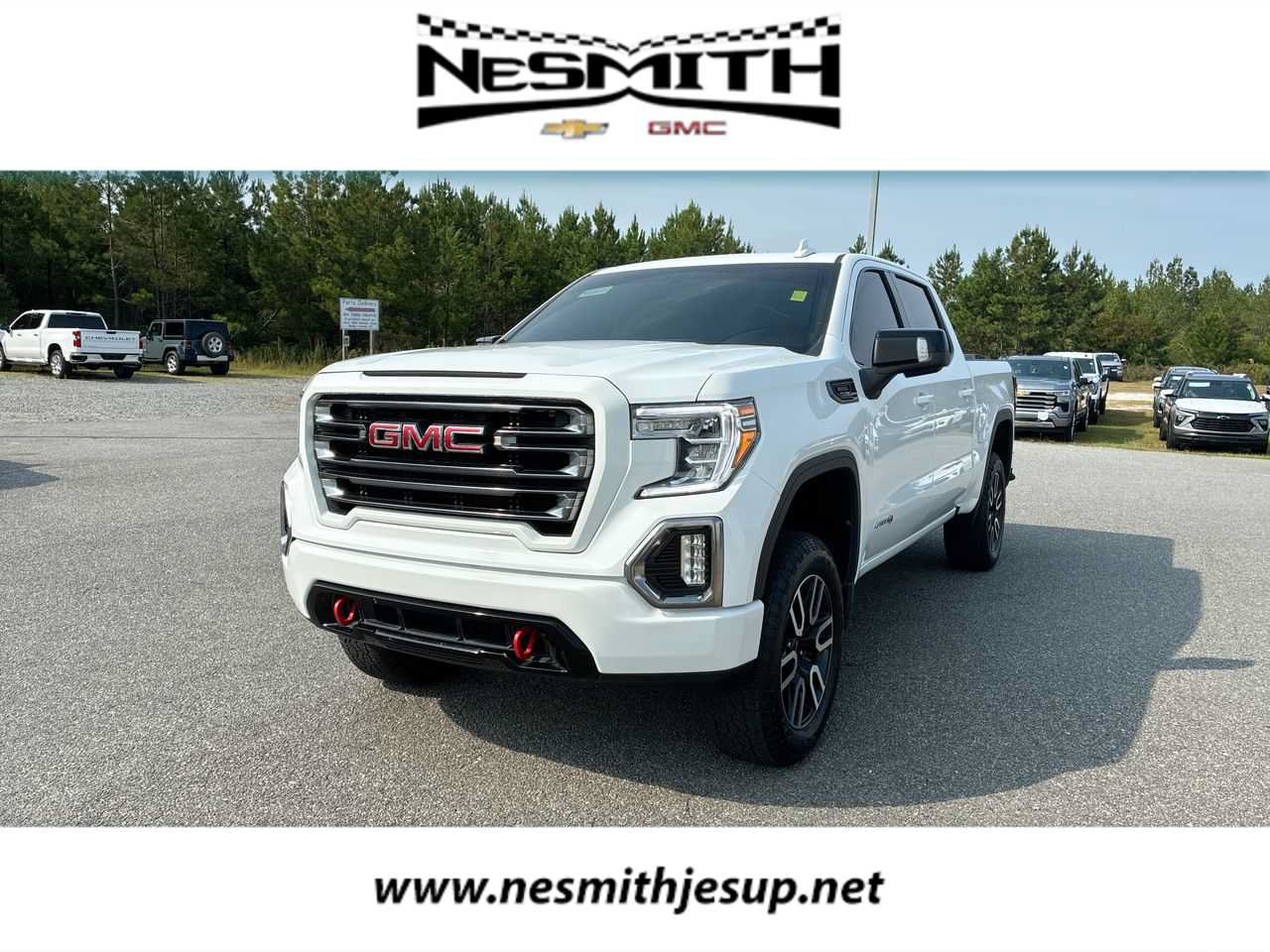 Used 2021 GMC Sierra 1500 AT4 AWD/4WD image 1