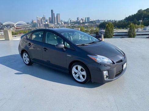 Used 2010 Toyota Prius Five FWD image 23