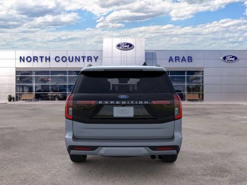 New 2026 Ford Expedition Platinum w/ Platinum Ultimate Package AWD/4WD image 7