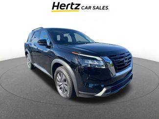 Used 2025 Nissan Pathfinder SV video 1