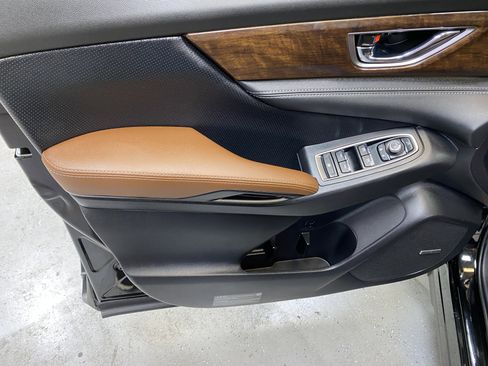 Used 2025 Subaru Ascent Touring w/ Popular Package #2 image 20