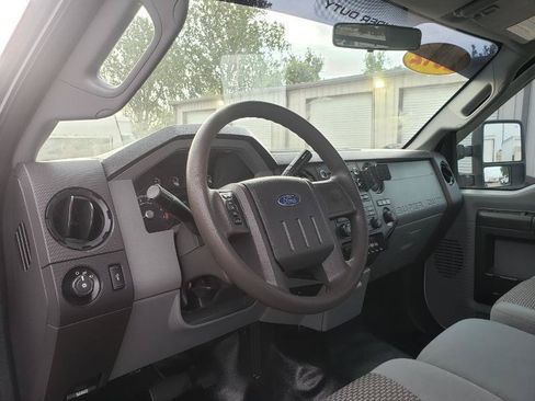 Used 2012 Ford F350 XL w/ PWR Equipment Group RWD image 12