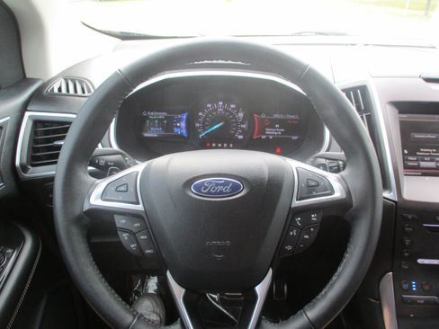Used 2015 Ford Edge Sport w/ Equipment Group 401A FWD image 17