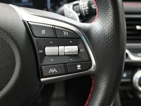 Used 2023 Genesis G70 3.3T w/ Sport Advanced Package image 27