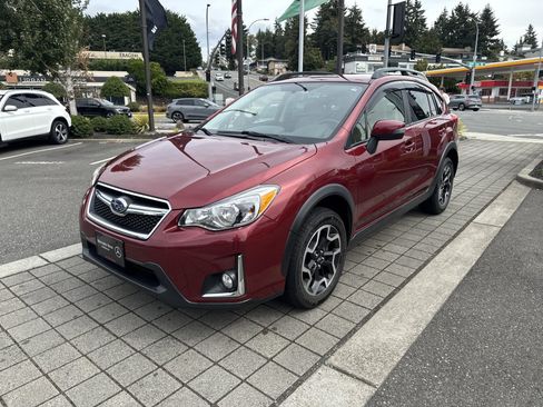 Used 2016 Subaru Crosstrek 2.0i Limited AWD/4WD image 1