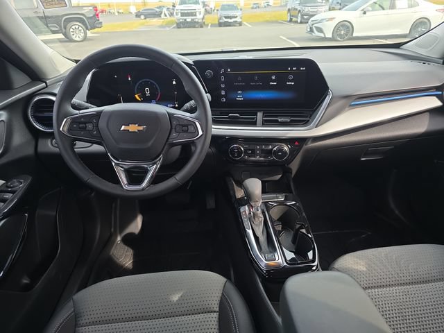 Certified 2026 Chevrolet Trax LT w/ LT Convenience Package FWD image 21