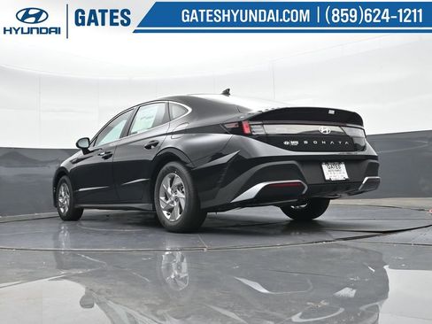 Used 2025 Hyundai Sonata SE image 38