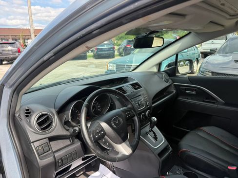 Used 2012 MAZDA MAZDA5 Grand Touring FWD image 11