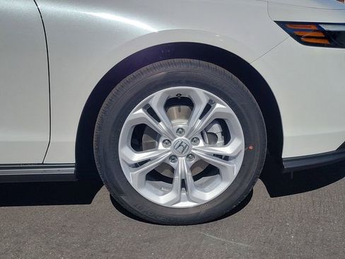 New 2026 Honda Accord LX image 5