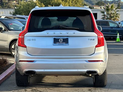 Used 2017 Volvo XC90 T8 Inscription w/ Vision Package image 7