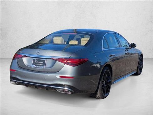 New 2026 Mercedes-Benz S 580 4MATIC Sedan image 2