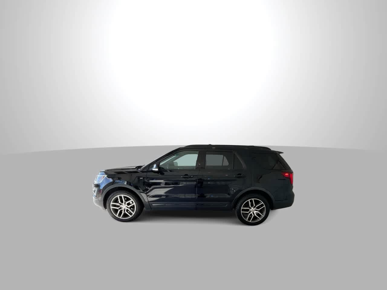 Used 2017 Ford Explorer Sport AWD/4WD image 5