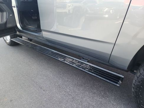 Certified 2023 Chevrolet Suburban High Country AWD/4WD image 35
