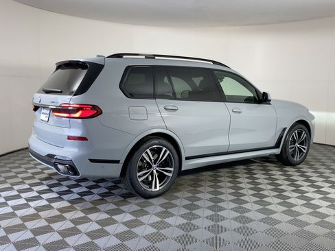 New 2026 BMW X7 xDrive40i w/ M Sport Package image 7