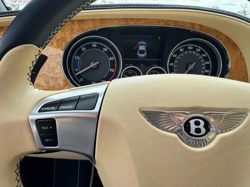 Used 2013 Bentley Continental GT w/ Touring Specification Pkg image 32