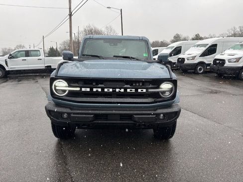 New 2025 Ford Bronco Outer Banks image 8