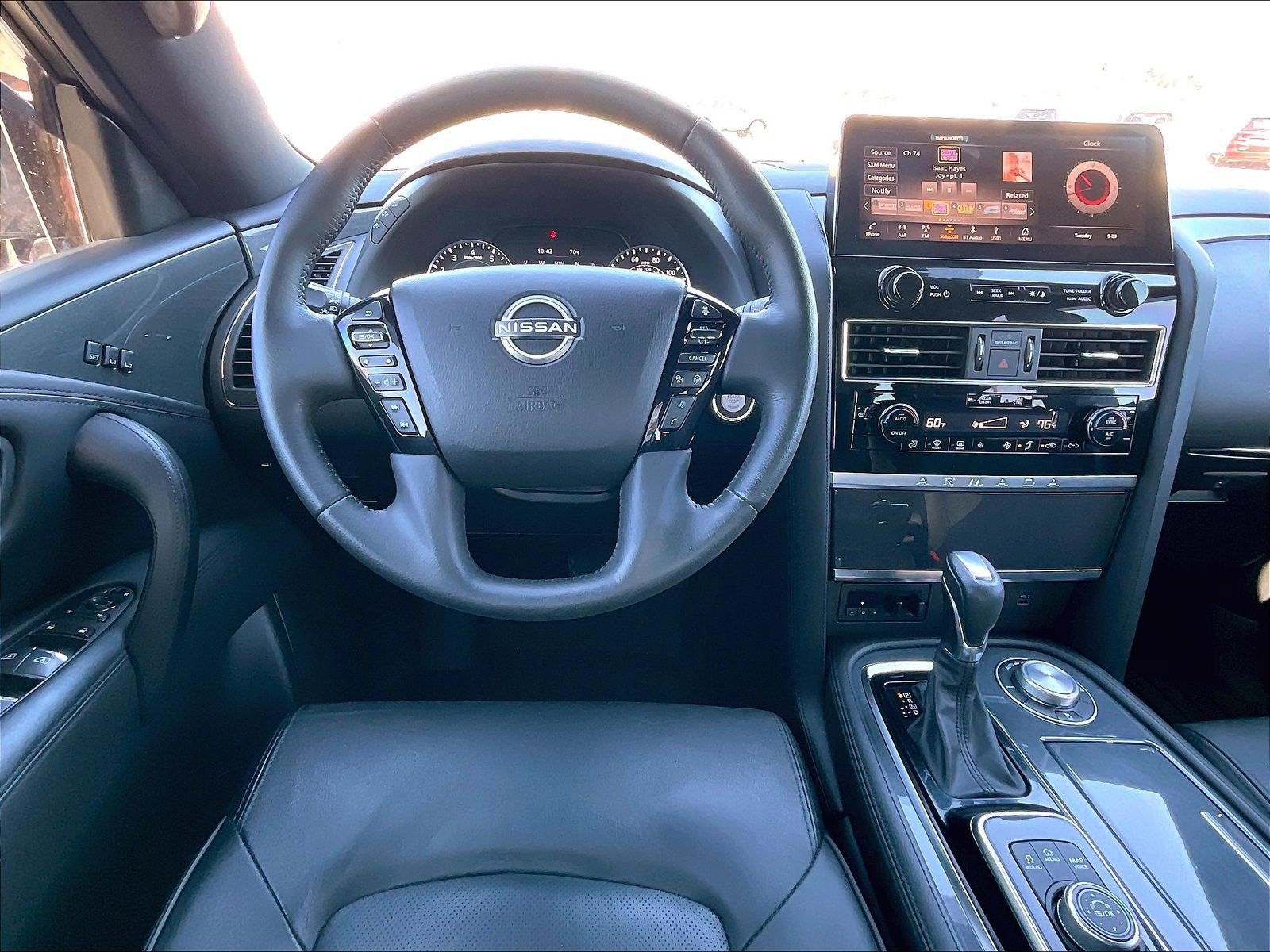 Used 2023 Nissan Armada SL w/ Midnight Edition Package AWD/4WD image 10