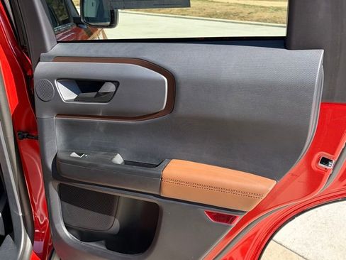 Used 2024 Ford Bronco Sport Outer Banks w/ Tech Package image 16