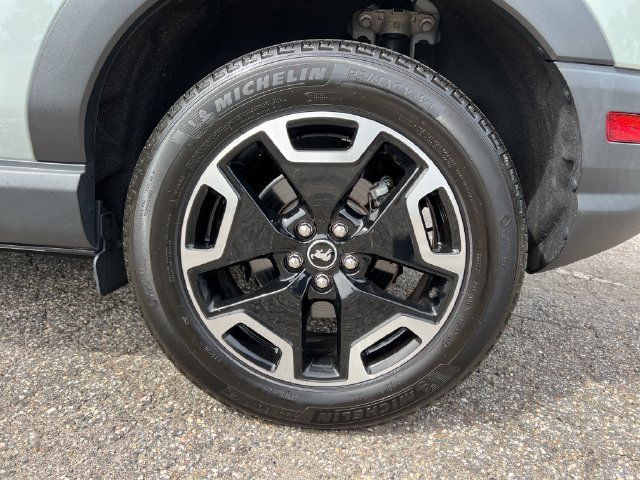 Used 2023 Ford Bronco Sport Outer Banks AWD/4WD image 15