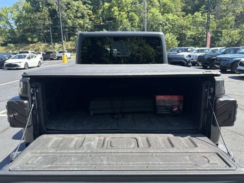 Used 2021 Jeep Gladiator Mojave AWD/4WD image 22
