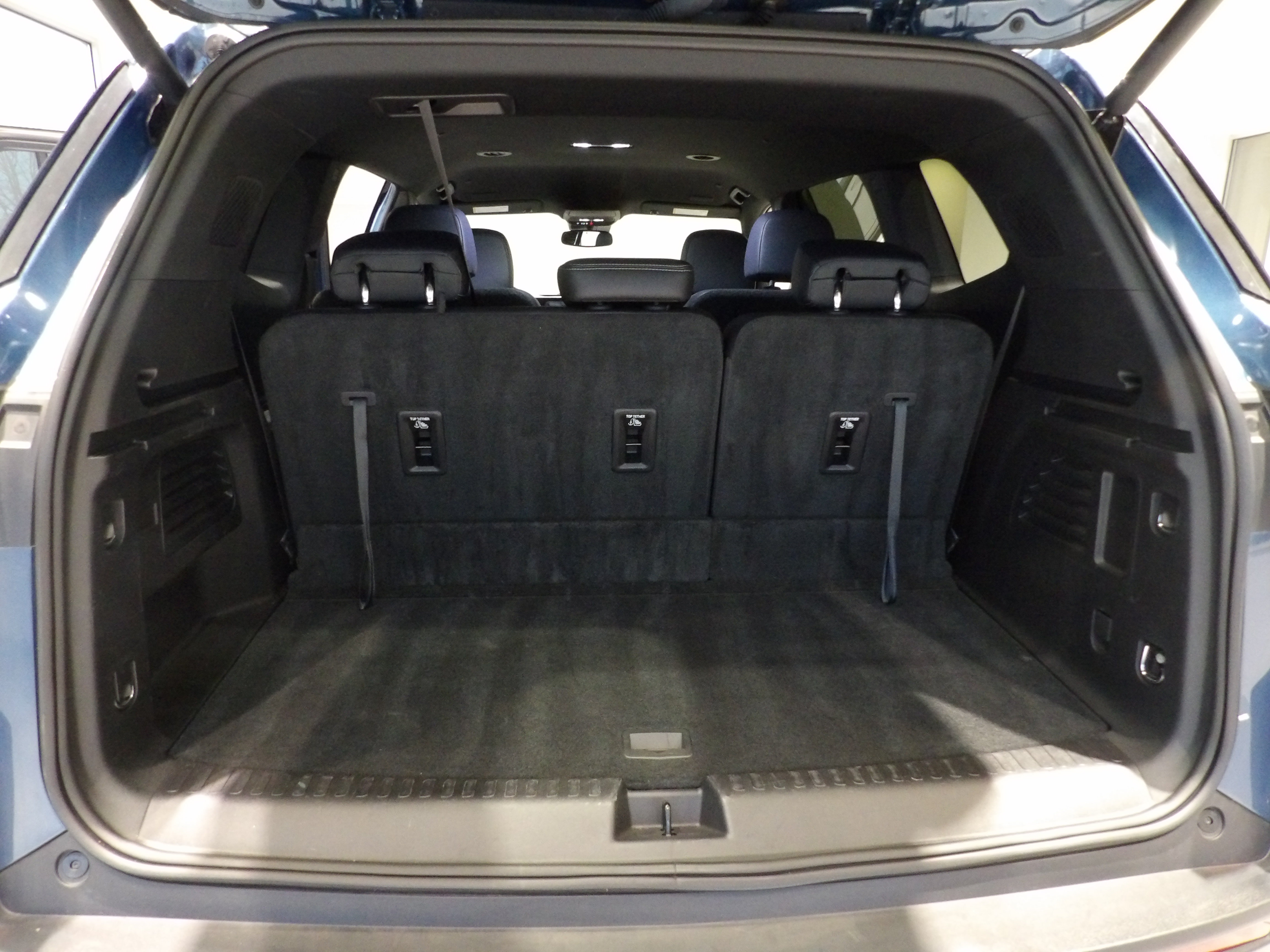 Used 2026 Buick Enclave Preferred AWD/4WD image 19